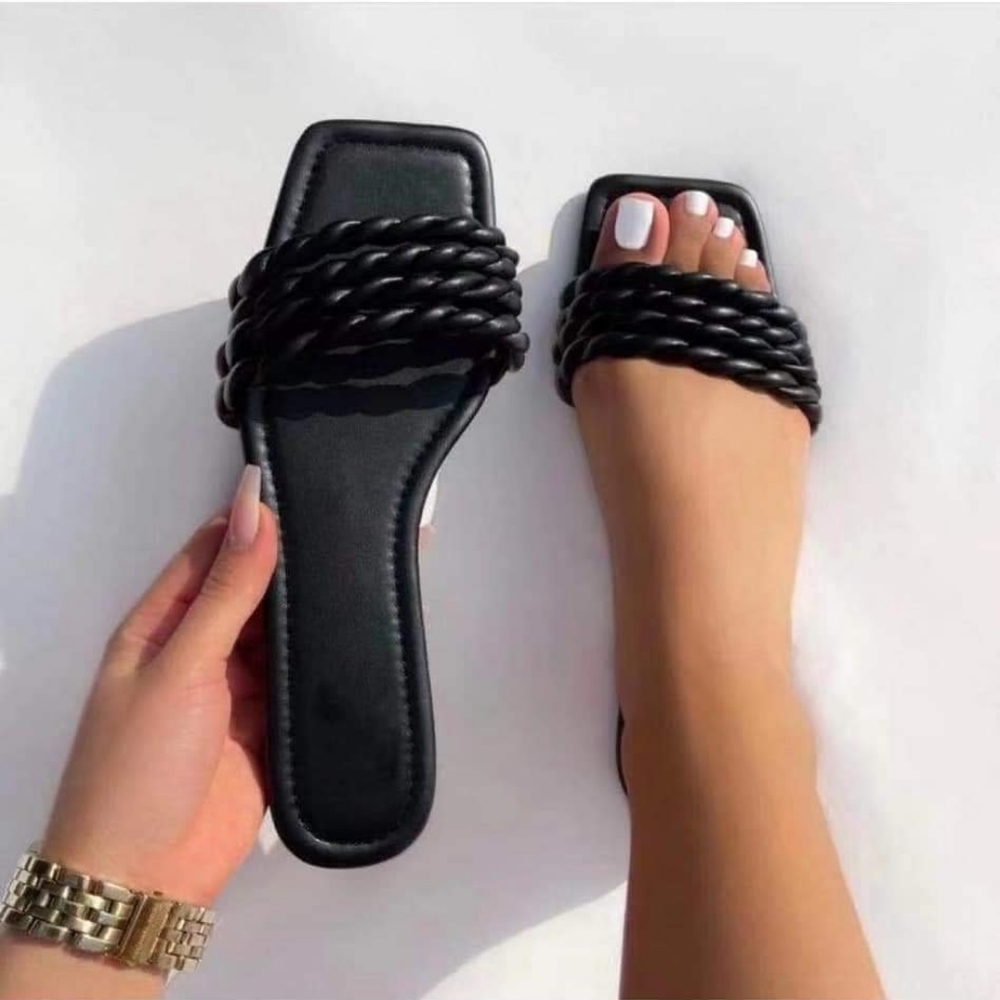 Black rope sandals
